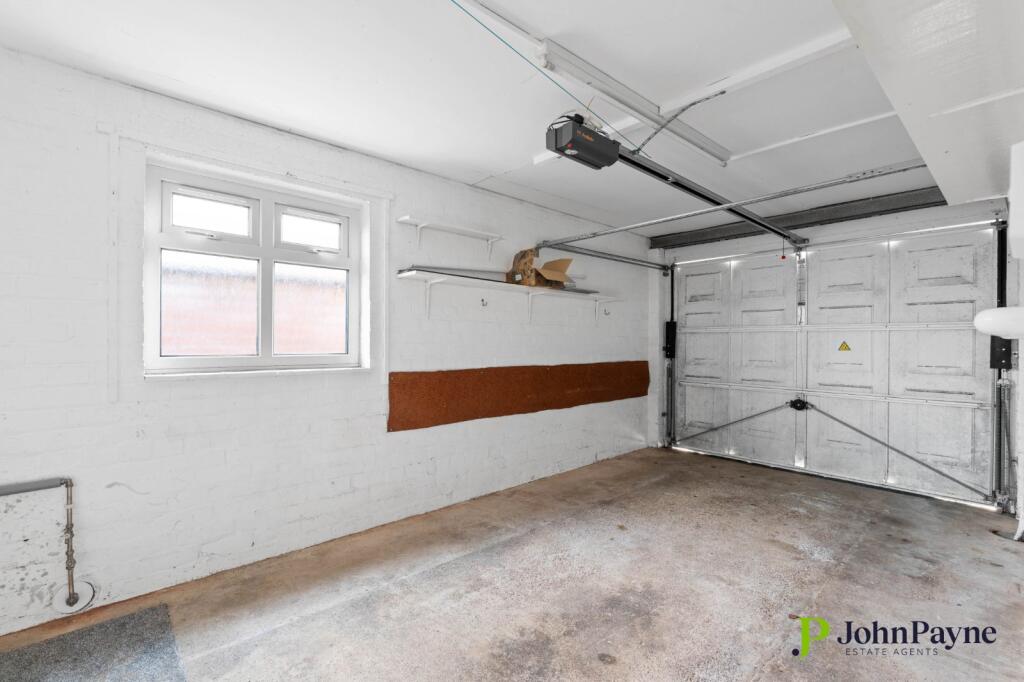 Additional image 31 of Knoll Drive, Styvechale, Coventry, CV3