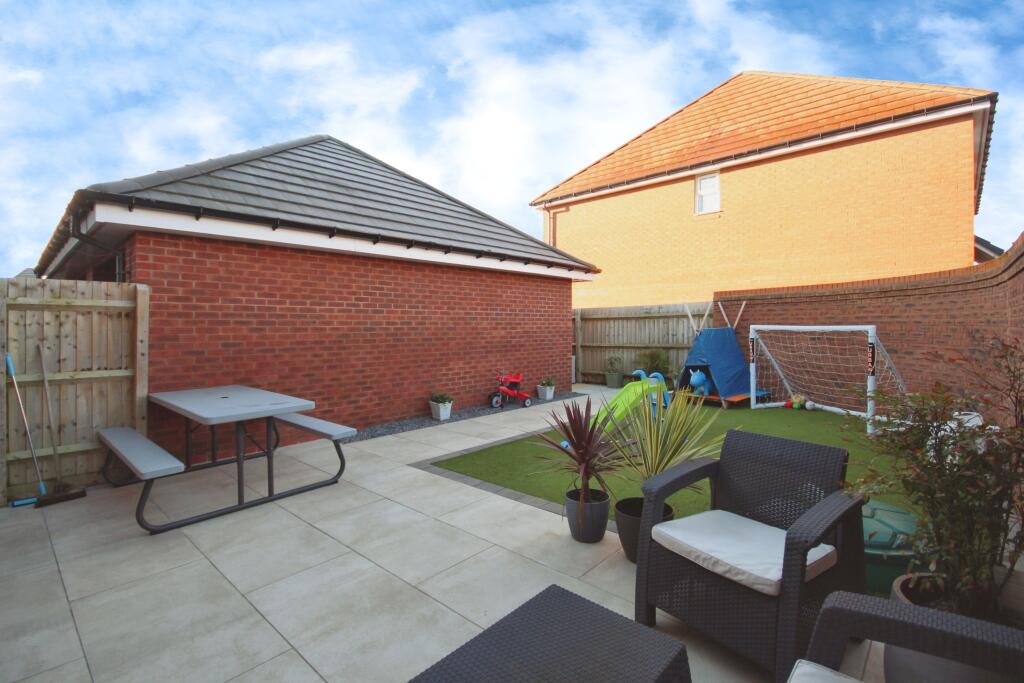 Additional image 6 of Woodhead Road, Warwick, Warwickshire, CV34