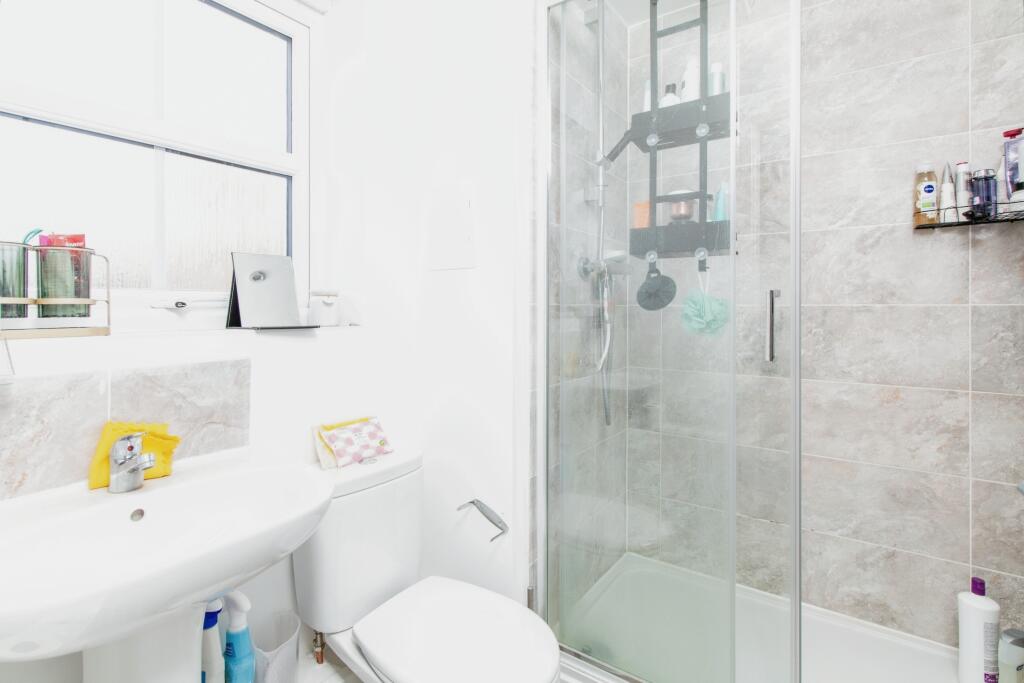 Additional image 13 of 53 Richmer Road, Erith, DA8