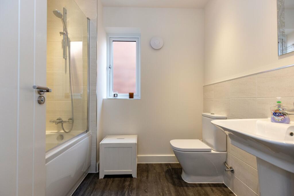 Additional image 9 of Harris Way, Kenilworth, Warwickshire, CV8