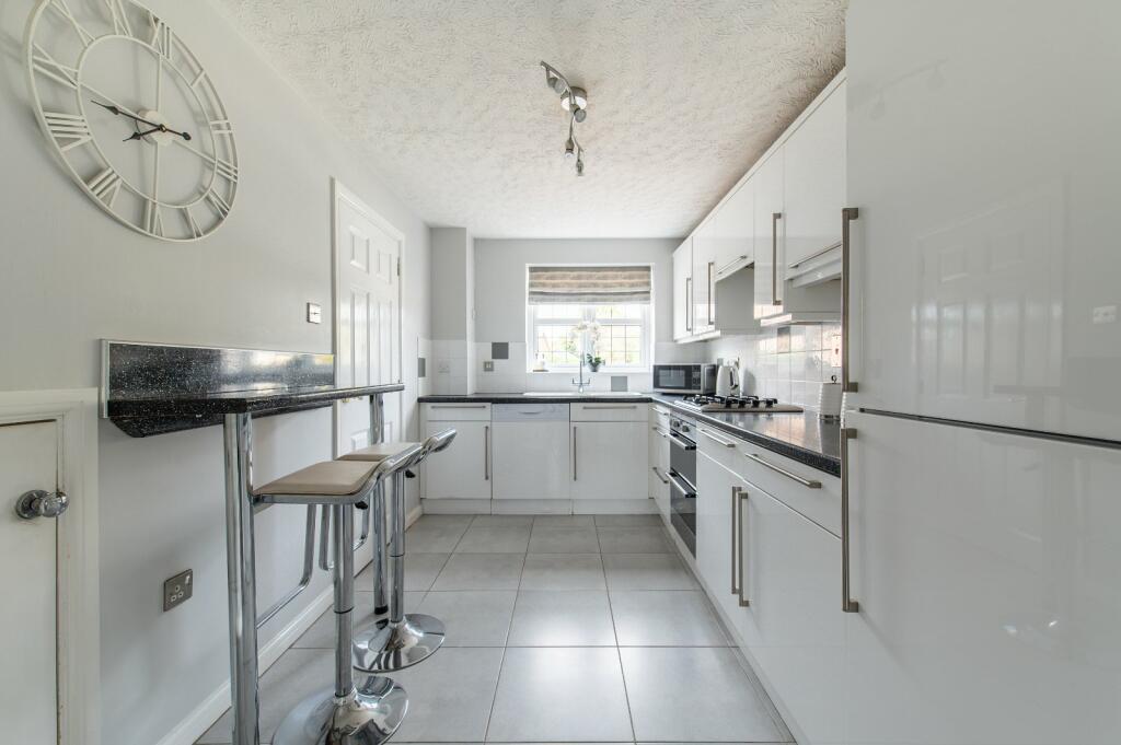 Additional image 19 of Rowmarsh Close, Northfleet, Gravesend, Kent, DA11