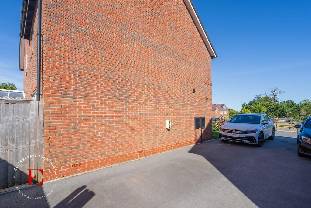 Additional image 12 of Green Leek Lane, Burton Green