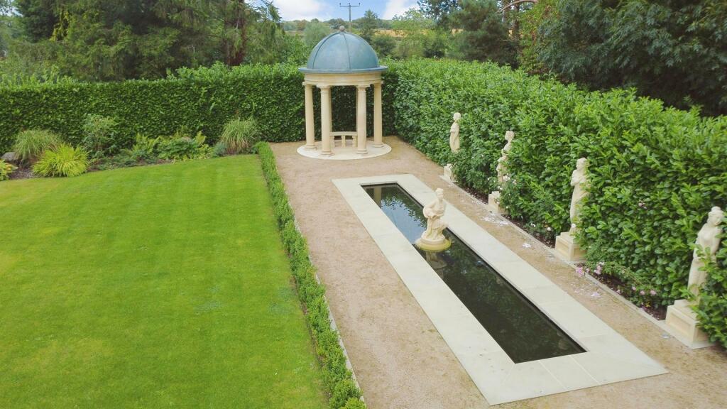 Additional image 34 of Main Street, Congerstone