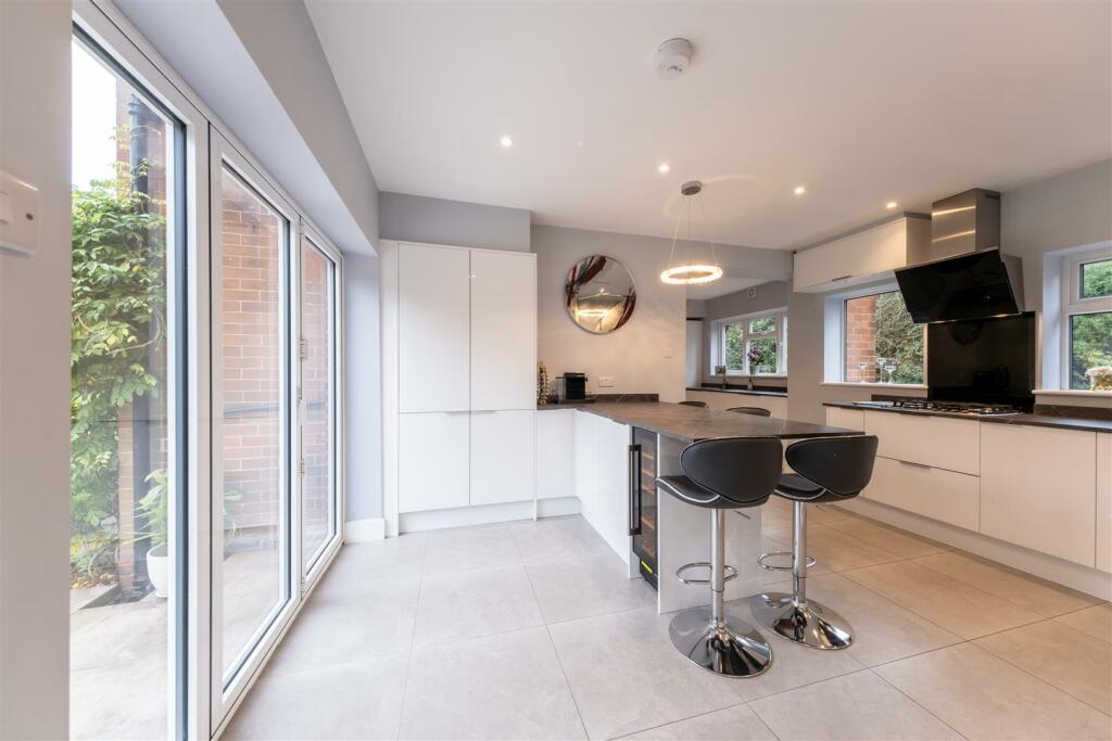 Additional image 20 of Rosslyn Lane, Cuddington