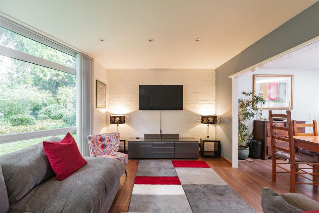 Additional image 8 of Lambardes, New Ash Green