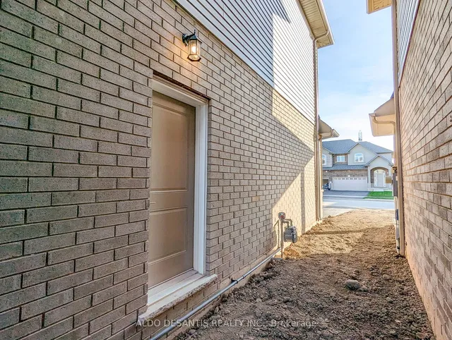 Additional image 5 of 176 Cittadella Blvd