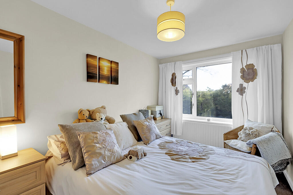 Additional image 11 of Beauty Bank