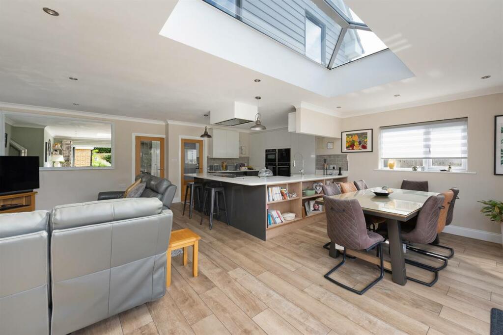 Additional image 5 of Sea View Avenue, Birchington