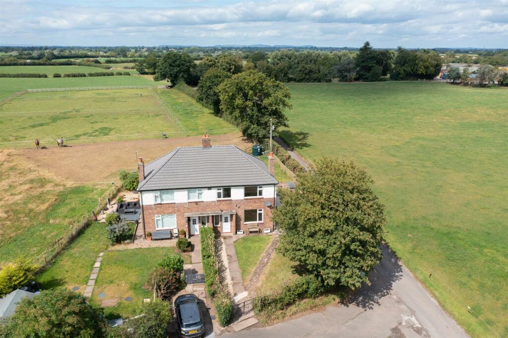 Additional image 16 of Monks Hall Cottages, Mill Lane, Hankelow, Cheshire
