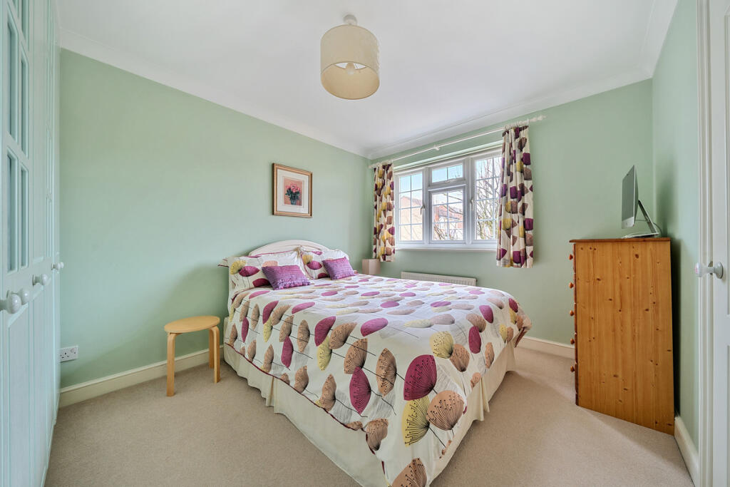 Additional image 9 of Cowley Avenue, Greenhithe, DA9 9PJ