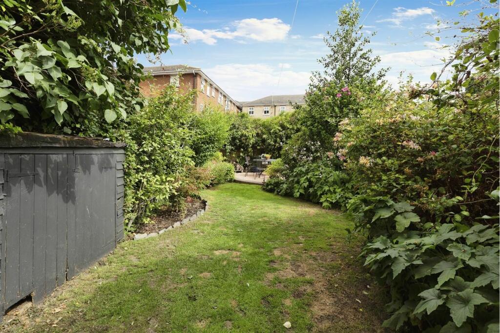 Additional image 13 of High Street, Greenhithe, DA9