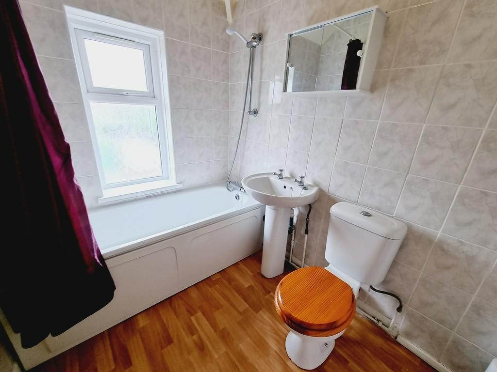 Additional image 9 of Northway, Leamington Spa, Warwickshire, CV31