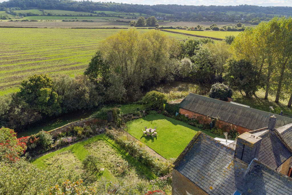Additional image 42 of Valley Farm, Radway, Warwick