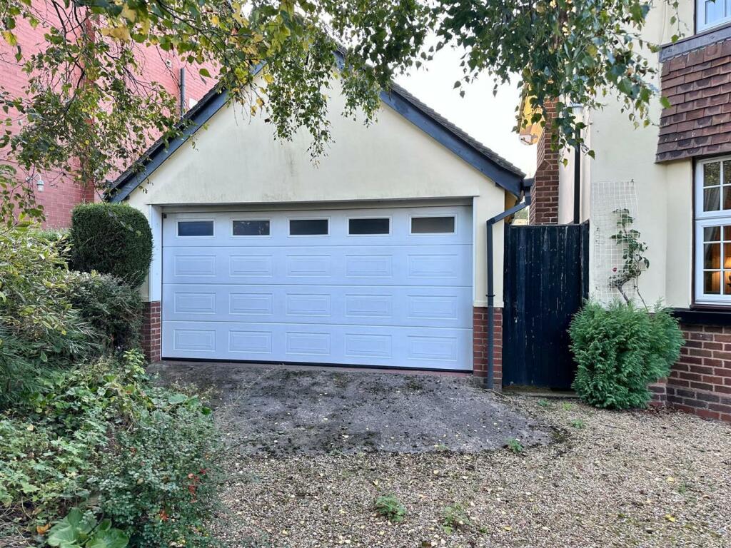 Additional image 43 of Church Lane, Wistaston, Cheshire