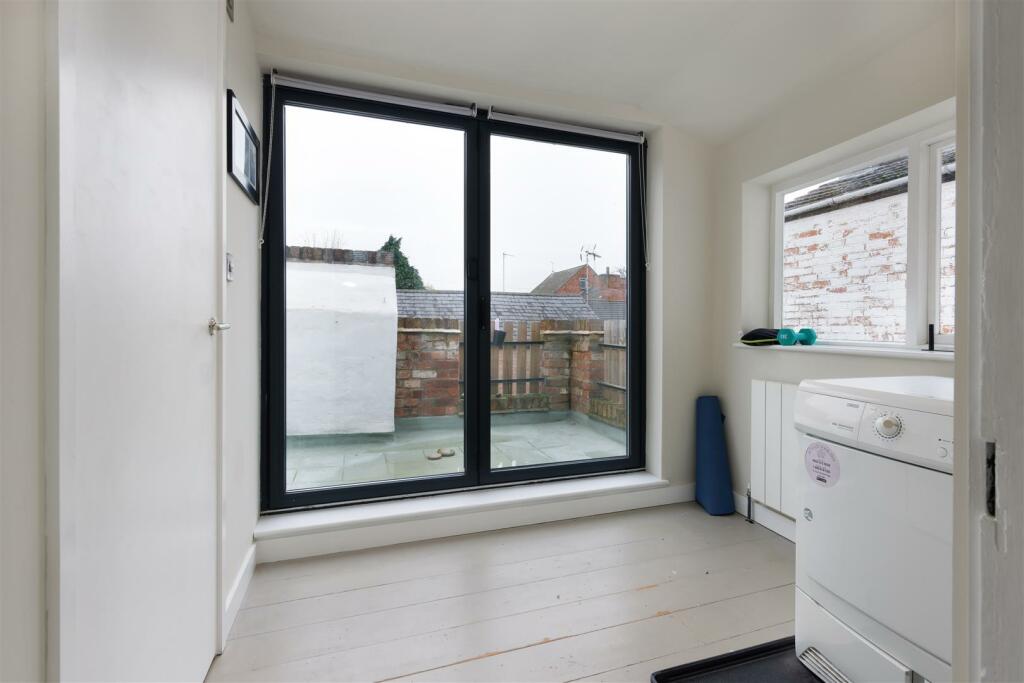 Additional image 18 of Grove Street, Leamington Spa