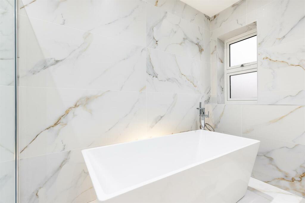 Additional image 37 of OPEN DAY: SATURDAY 15 FEBRUARY BETWEEN 10AM - 1PM. 1 The Mayfair, Audlem Road, Woore