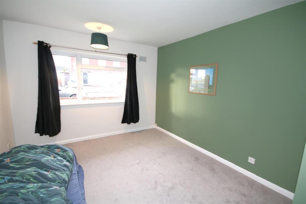 Additional image 19 of Queens Avenue, Canterbury