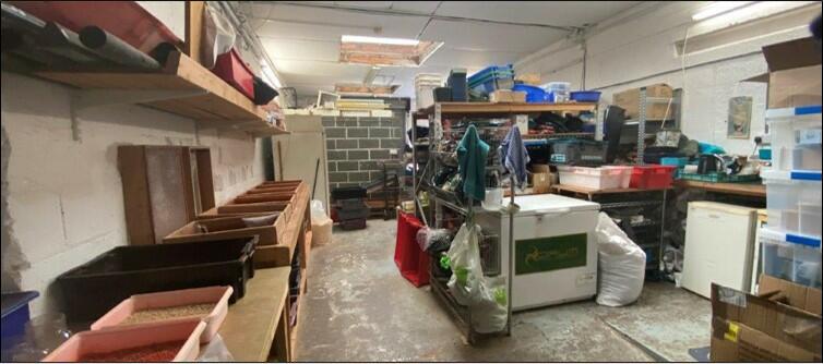 Additional image 6 of 84-86 Mansfield Road, Heanor, Derbyshire DE75 7AQ