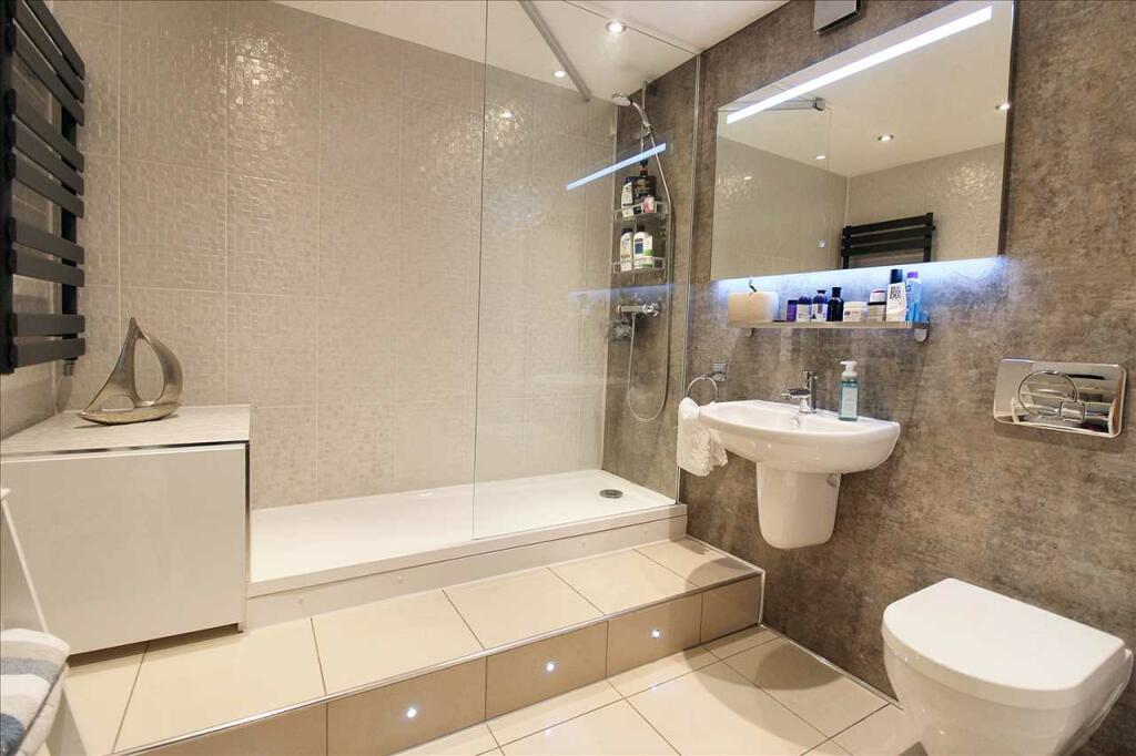 Additional image 22 of Longfield Lane, Ilkeston