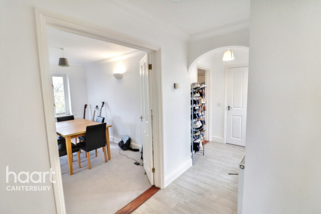 Additional image 14 of Glen Iris Avenue, Canterbury