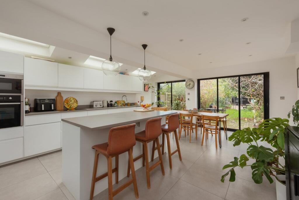 Additional image 2 of Cromwell Road, Whitstable, CT5