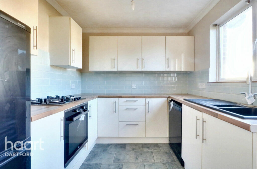 Additional image 6 of Henderson Drive, Dartford