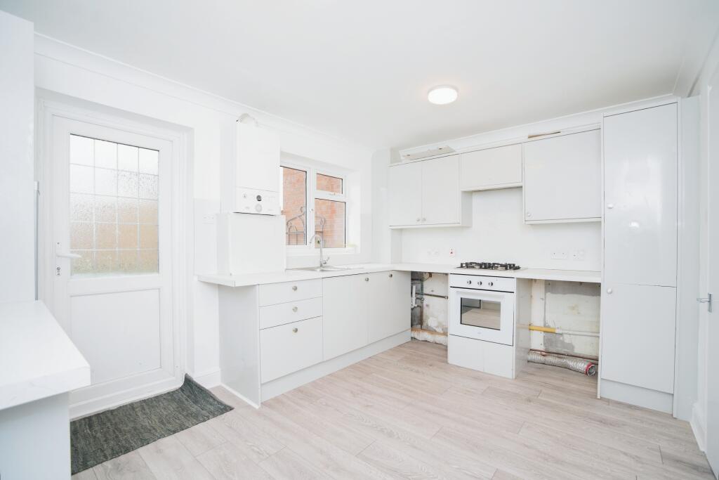 Additional image 4 of Drummond Close, Erith, DA8