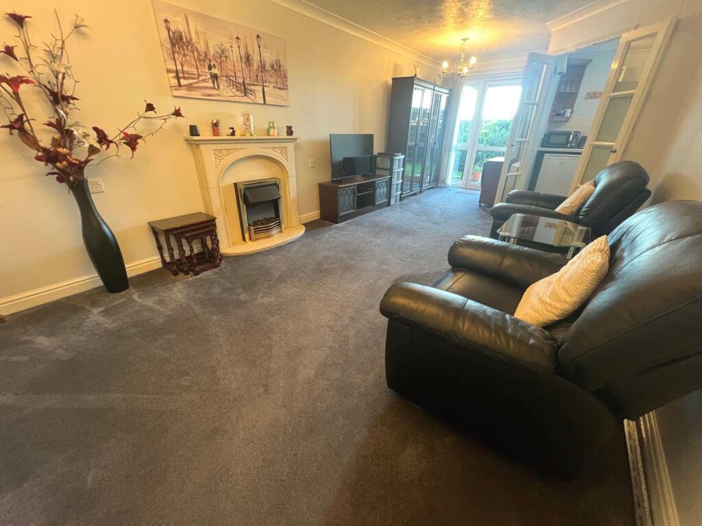 Wharfside Close, Erith   ** VIDEO & 3D FLOORPLAN AVAILABLE ** photo 4