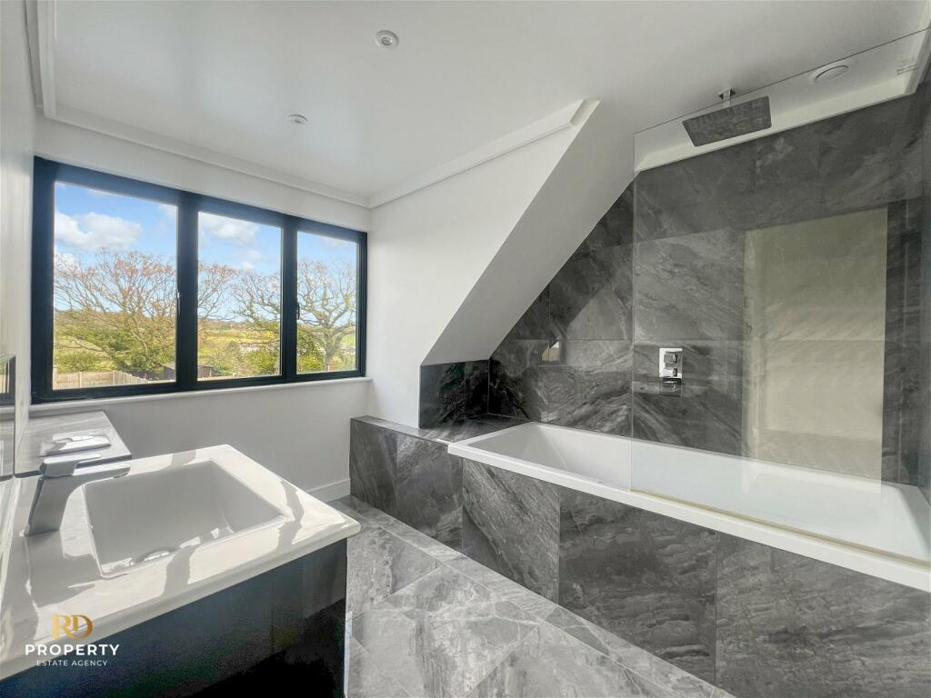 Additional image 28 of Pean Court Road, Whitstable, CT5 3BA