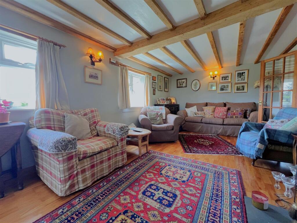 Additional image 19 of The Green, Chesterton, Leamington Spa