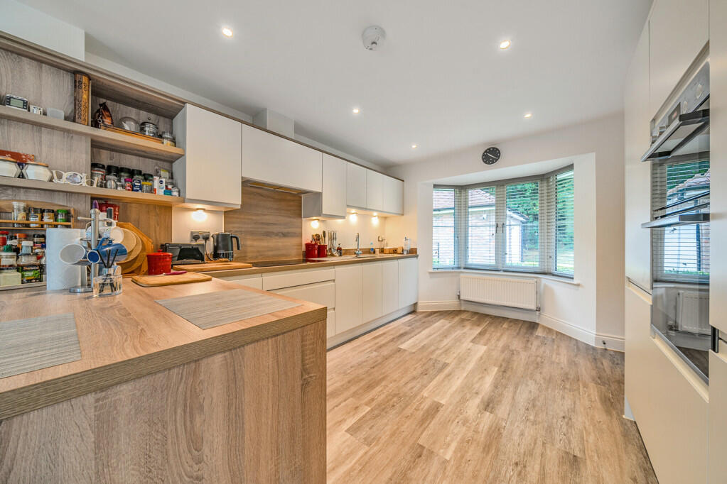 Additional image 5 of Parkwood Hill, Greenhithe, Kent