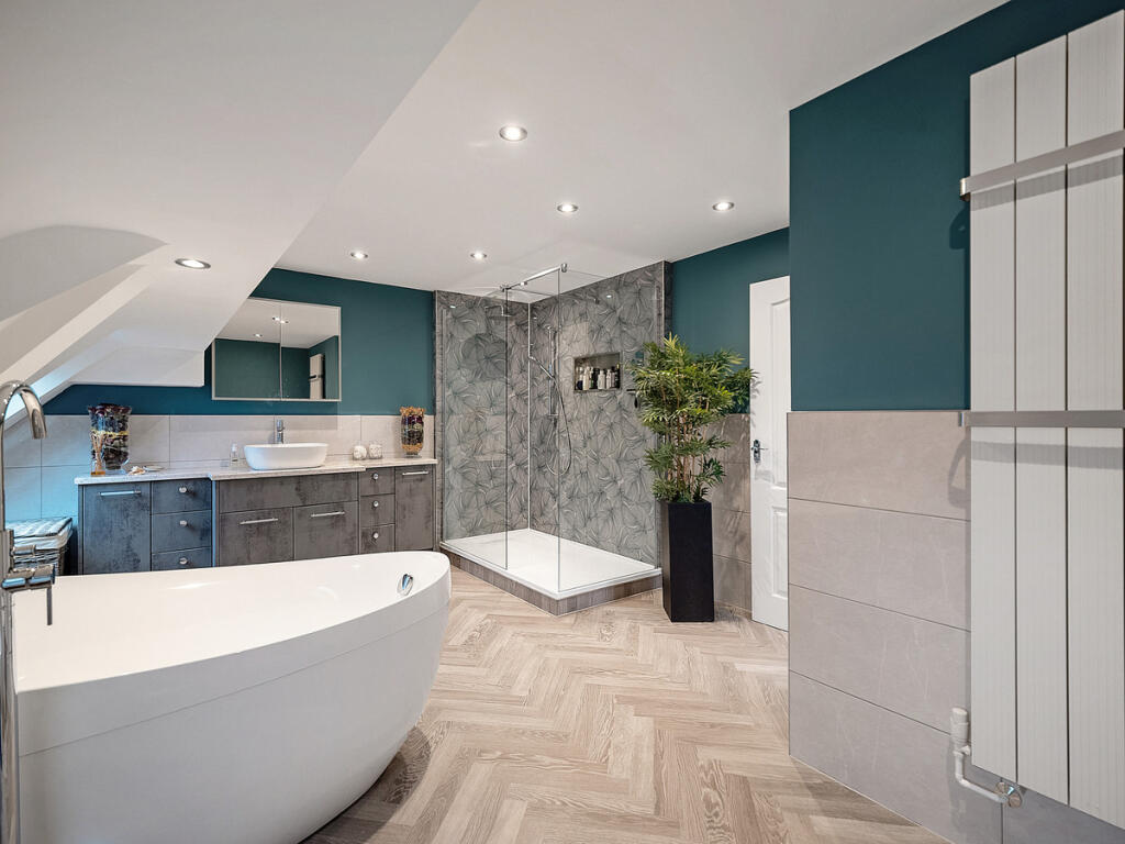 Additional image 30 of Warwick New Road, Leamington Spa, Warwickshire CV32 6AA