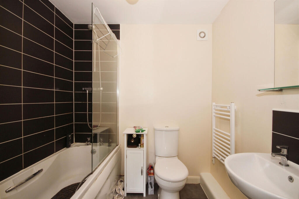 Additional image 13 of Poppleton Close, City Centre, Coventry