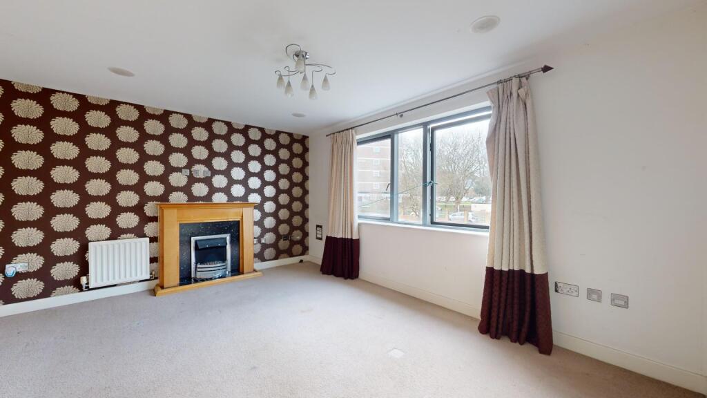 Additional image 13 of Parrock Street, Gravesend, DA12