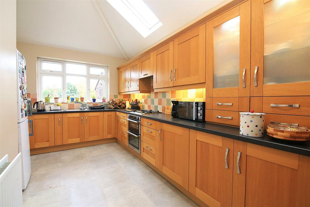 Additional image 6 of Prestleigh, Coventry Road, Dunchurch, Rugby