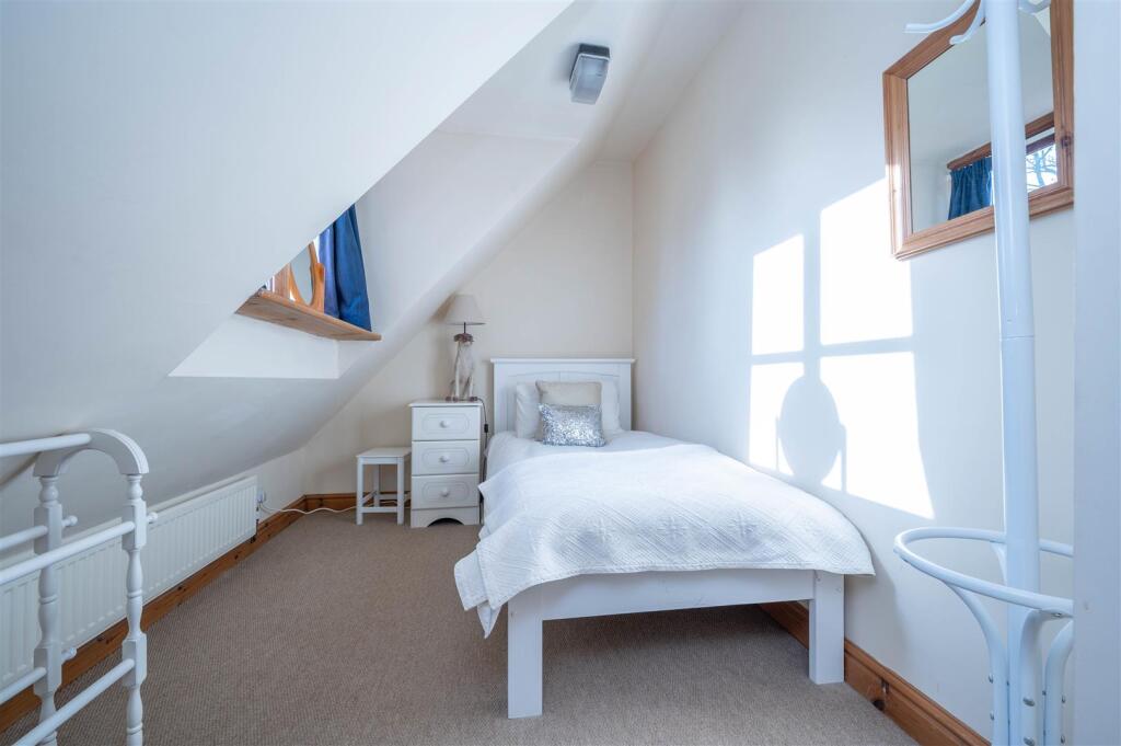 Additional image 26 of Hunscote Lane, Wellesbourne, Warwick