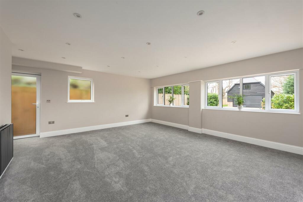 Additional image 8 of Royal Avenue, Whitstable