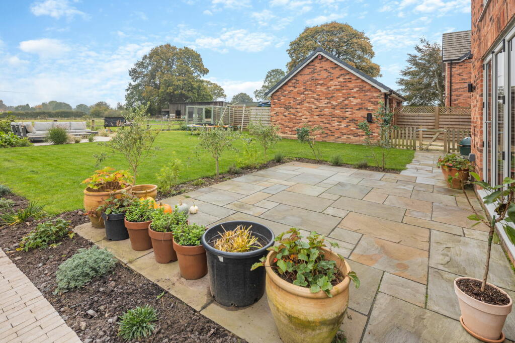 Additional image 20 of Four bedroom detached home