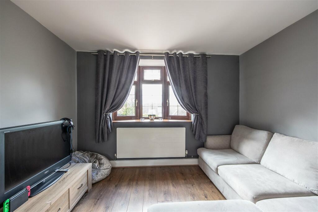 Additional image 17 of Dobson Road, Gravesend, DA12 5TE