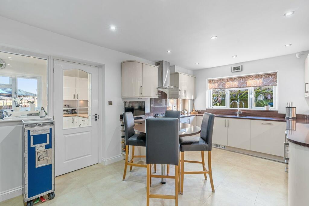 Additional image 12 of Gatehouse Close, Hillmorton, Hillmorton, Rugby, CV21