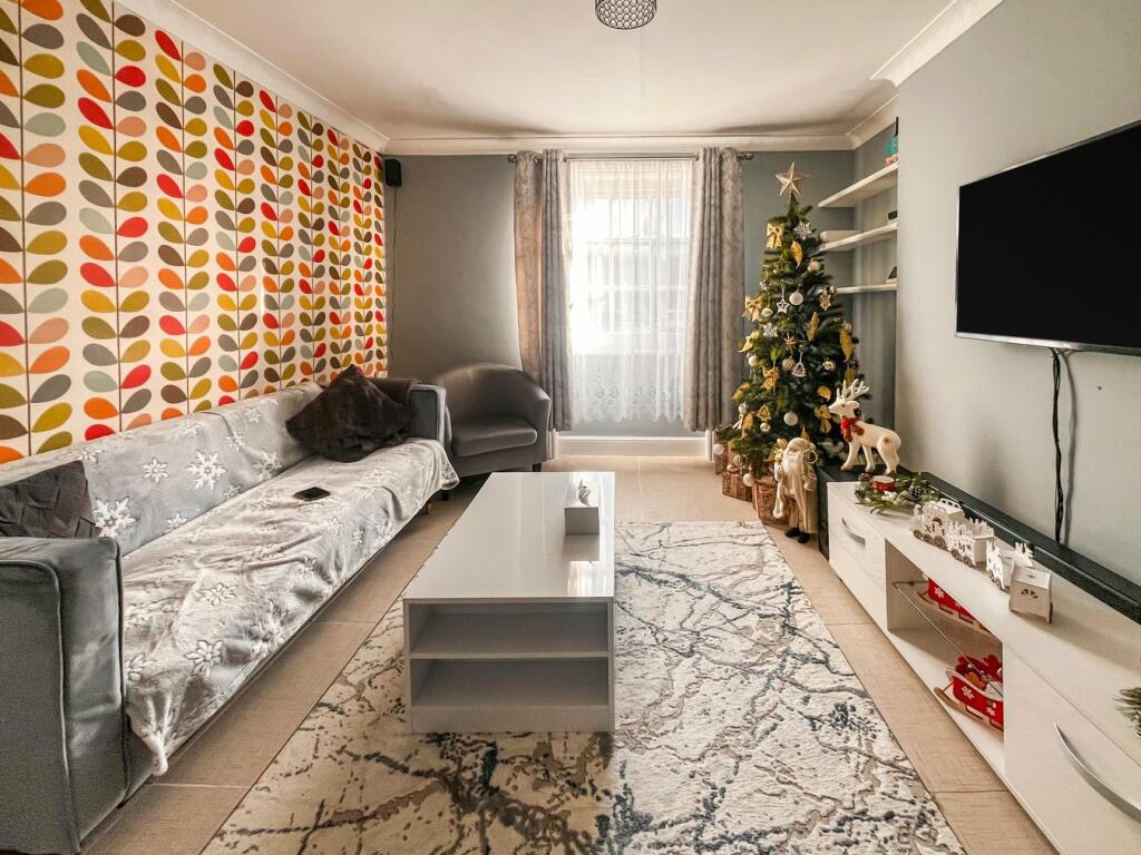 Additional image 2 of Harmer Street, Gravesend, DA12