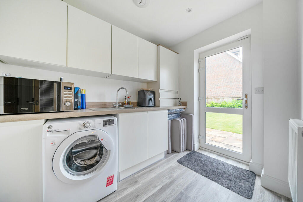 Additional image 18 of Parkwood Hill, Greenhithe, Kent