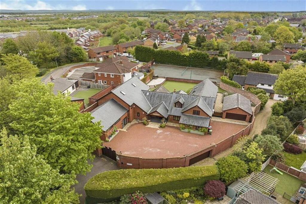 Additional image 44 of Brockhurst Way, Northwich