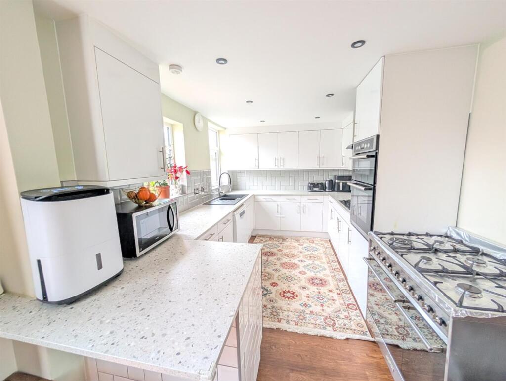 Additional image 7 of Watling Street, Grendon
