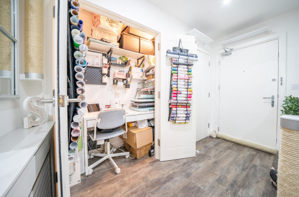 Additional image 6 of Eastern Avenue, Western Cross, Ebbsfleet Valley, DA10