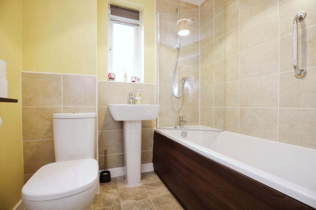 Additional image 14 of Flockton Gardens, Coventry, West Midlands, CV6