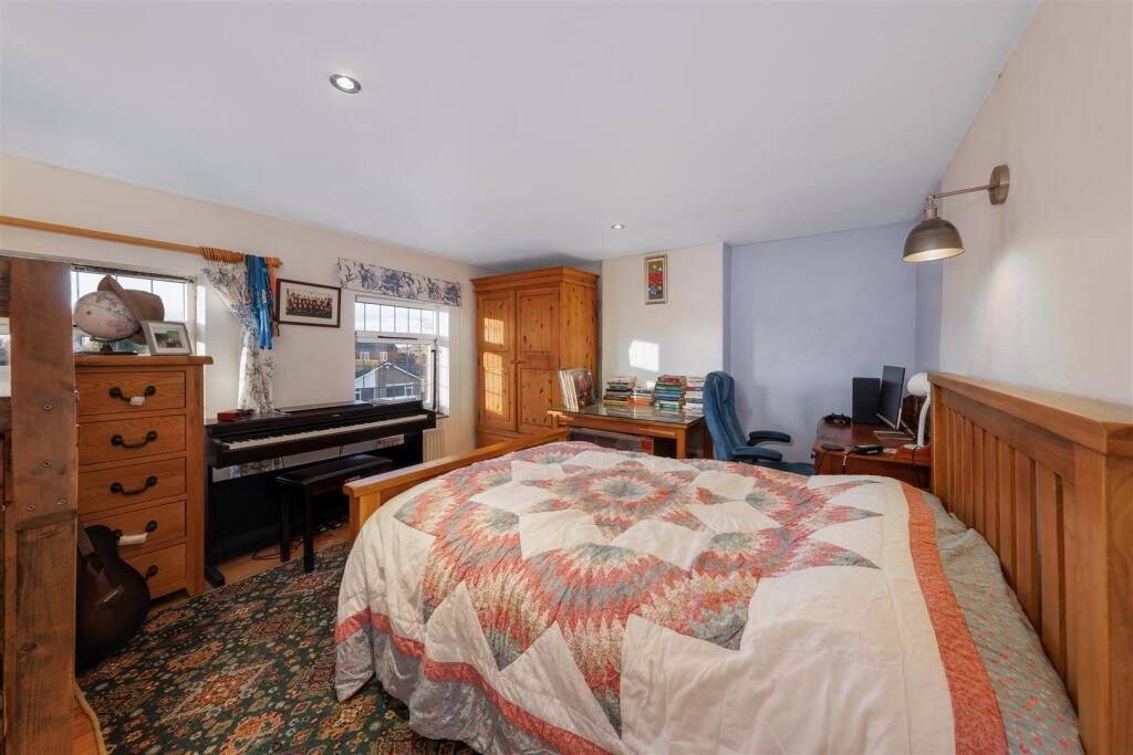 Additional image 9 of Lewis Road, Radford Semele, Leamington Spa