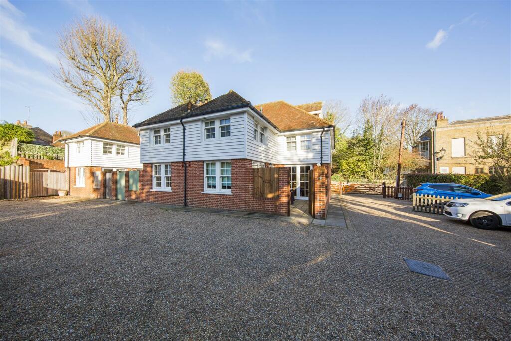 Additional image 16 of 1 Tollgate Yard High Street, Farningham, DA4 0DP