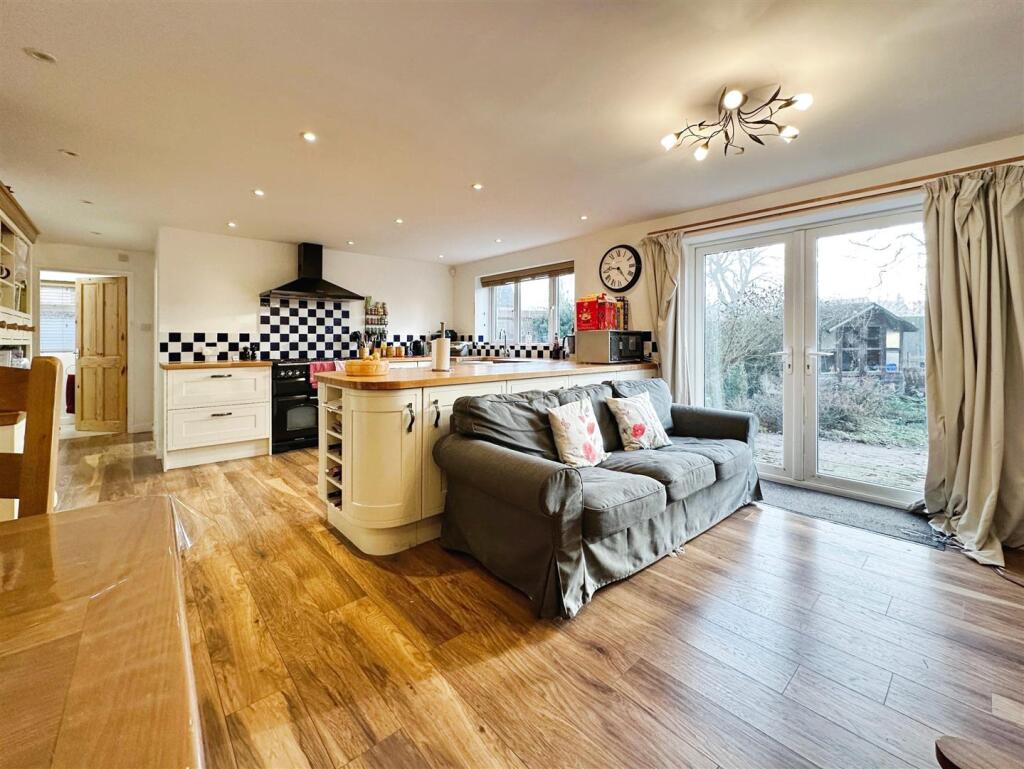 Additional image 11 of Manor Road, Harbury, Leamington Spa