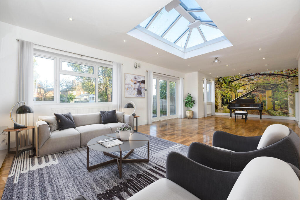 Additional image 2 of Oakley Park, Bexley, DA5